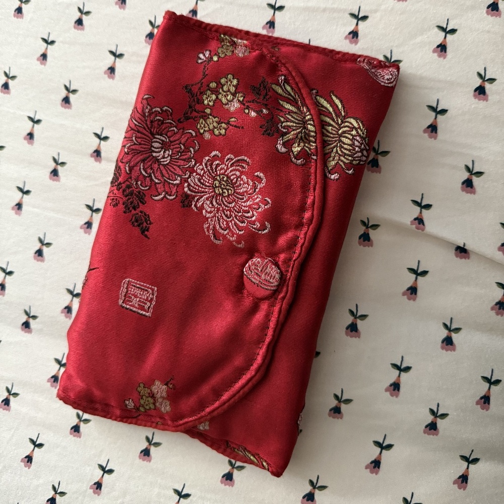 NWT Women's clutch Soft Fabric Red OS